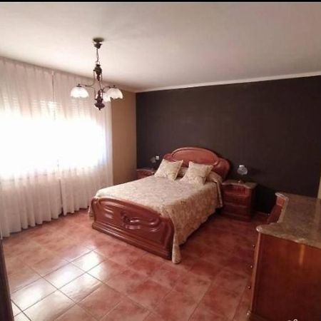 Intriago La Eria De Villaverde מראה חיצוני תמונה